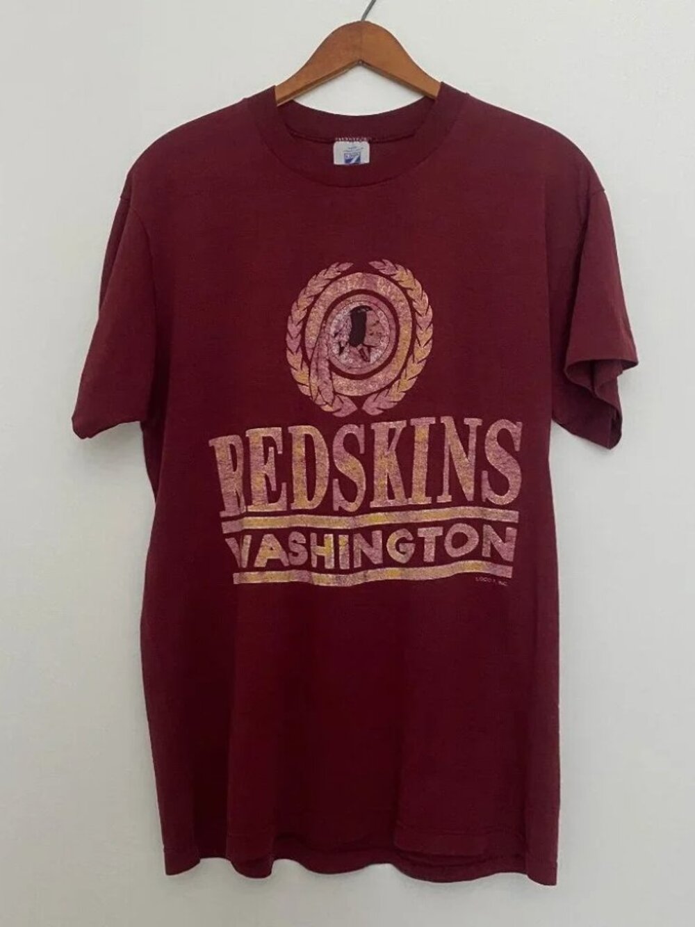 Vintage Washington Redskins T-shirt Football size medium NFL